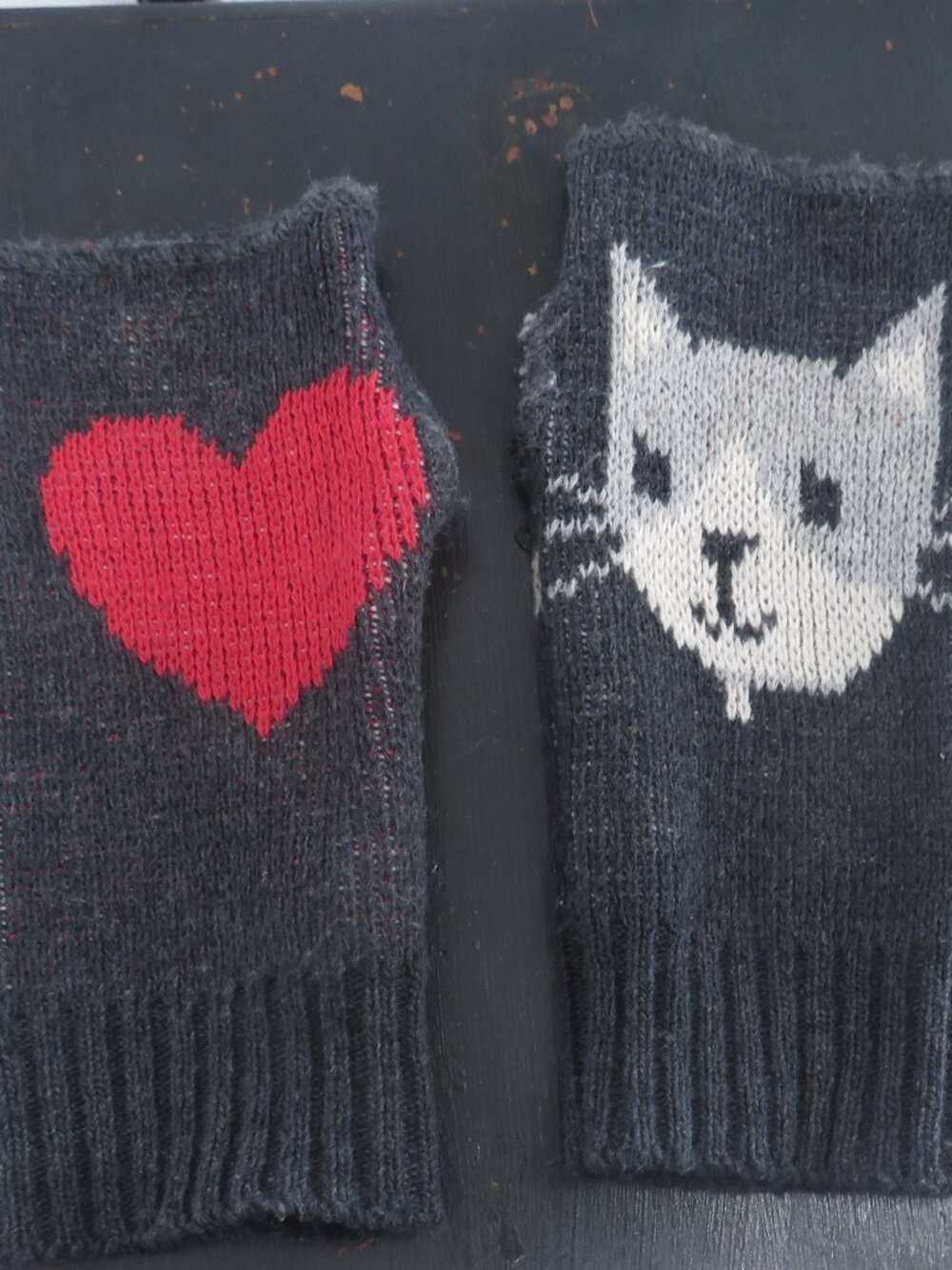 Fingerless Gloves Charcoal Grey Pink Knit Cat Heart Meow Wrist Warmers One Size